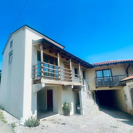 Olga Appartement Dutovlje