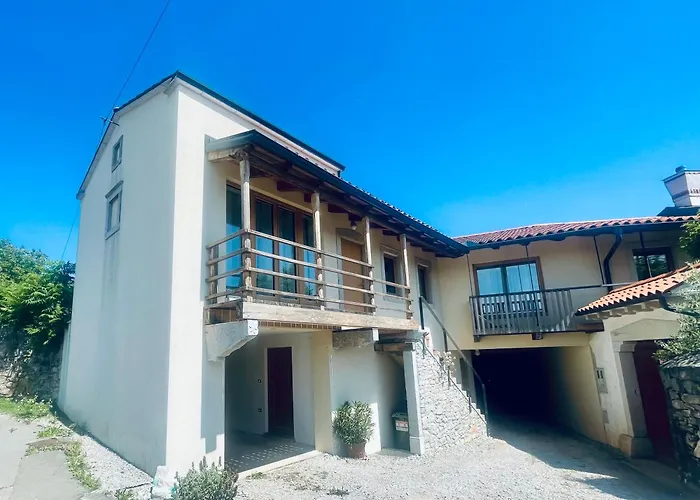 Olga Appartement Dutovlje