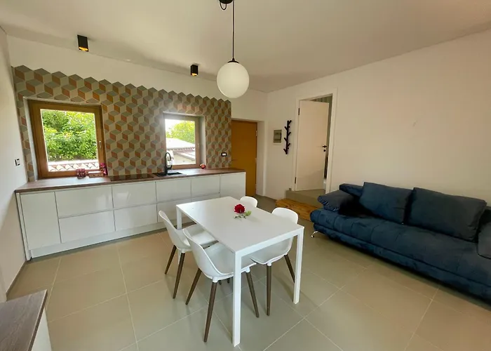 Olga Appartement Dutovlje